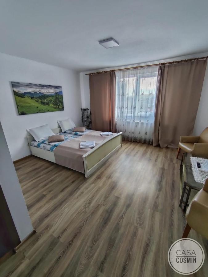 Casa Cosmin Cincu Hotel Eksteriør billede
